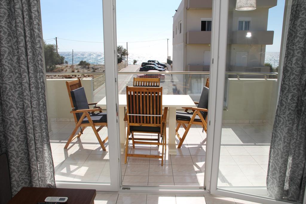 Holiday Luxury Villas Kalamaki  Exterior photo