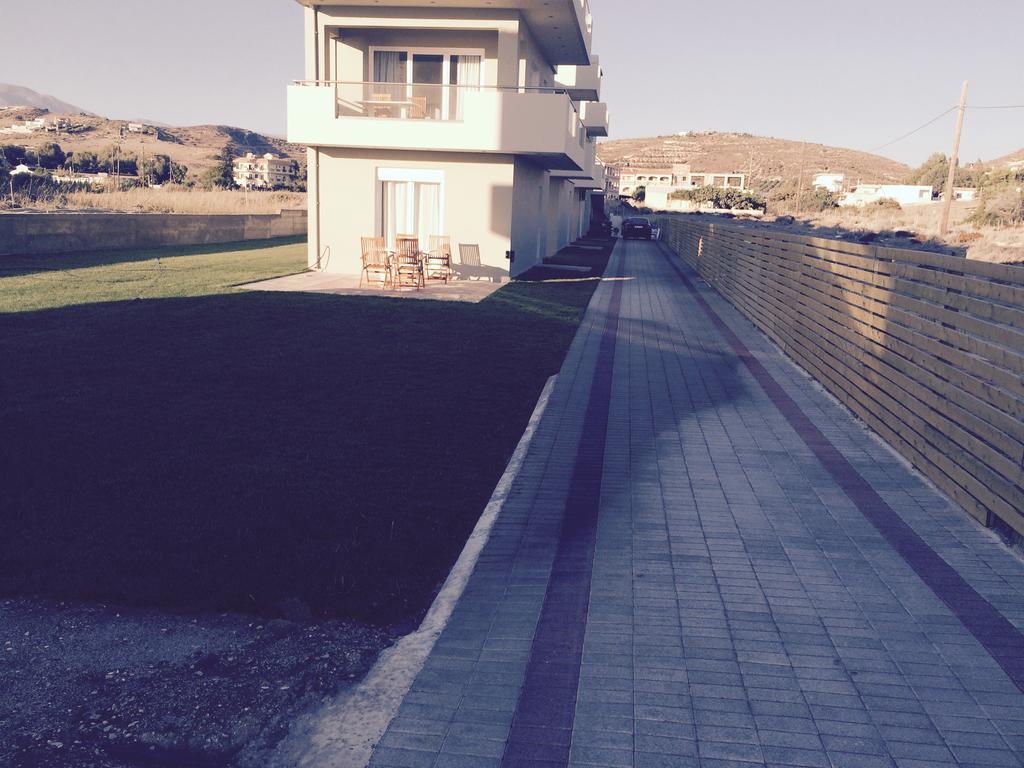 Holiday Luxury Villas Kalamaki  Exterior photo